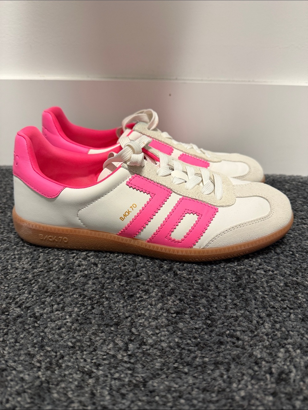 Back 70 Retro Trainer Sneakers in White and Hot Pink